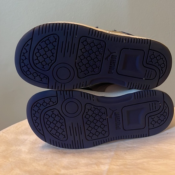 Puma toddler shoes Blue and white size 8c - Picture 9 of 9